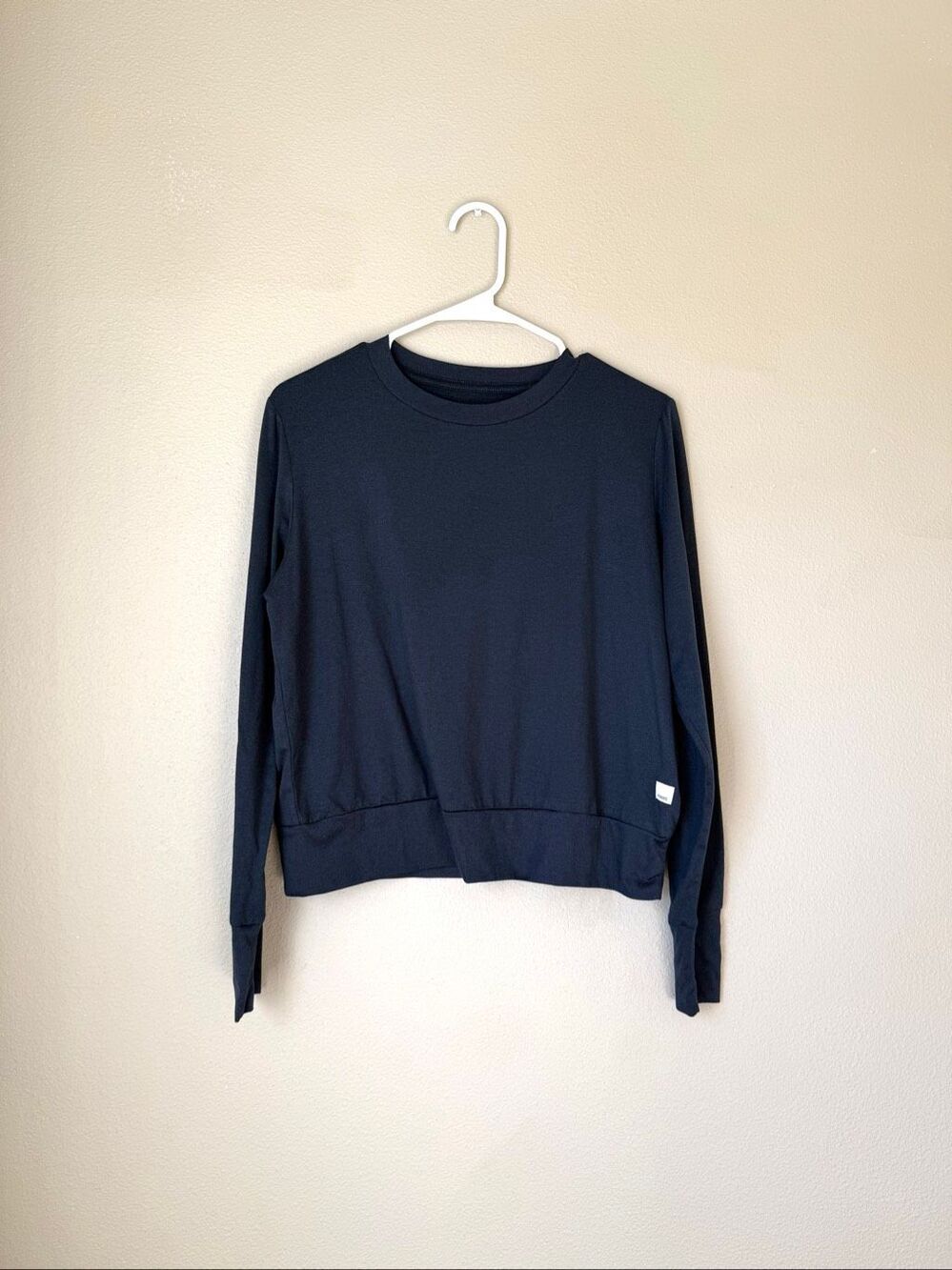 Vuori Halo Modern Crew Pullover Sweatshirt